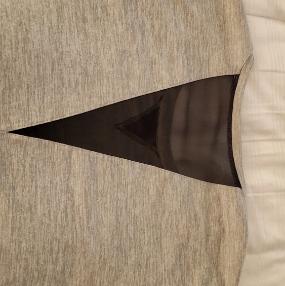 Danskin NOW workout shirt - Picture 3 of 8